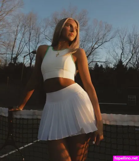 Hayden Grace Moss OnlyFans Thumbnail #hLhatqNSb8