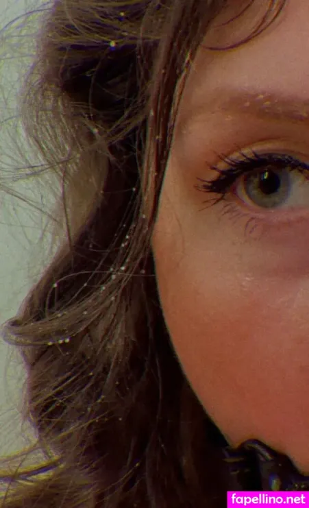 Hayleelove OnlyFans Thumbnail #3xeqlMyDPX