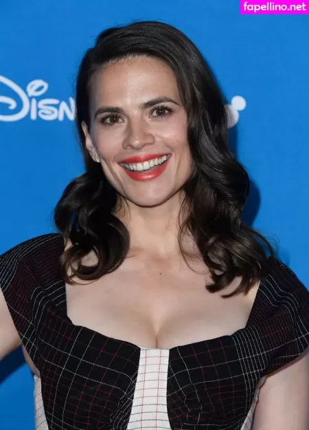 Hayley Atwell OnlyFans Thumbnail #qKVER59NPH
