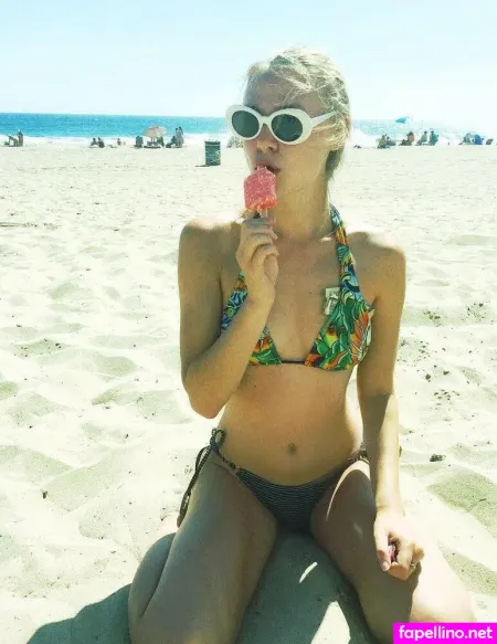 Hayley Erin OnlyFans Thumbnail #IZi3NO0LPz