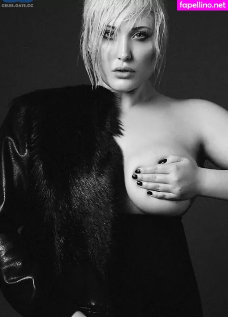 Hayley Hasselhoff OnlyFans Thumbnail #I0QSSo6QbM