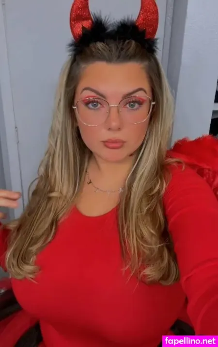 Hayley L OnlyFans Thumbnail #9chlffTXQ1