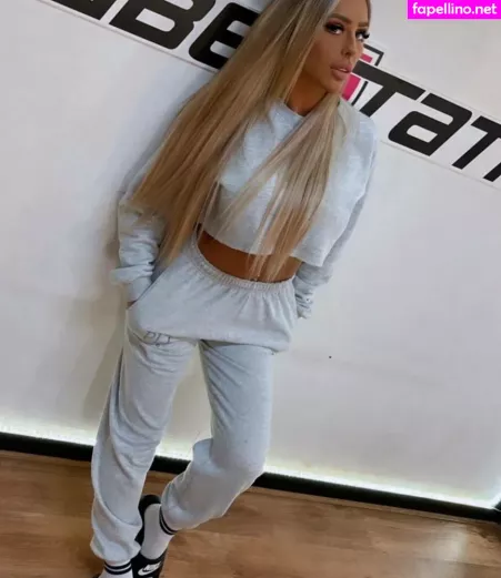 Hayley Maye OnlyFans Thumbnail #eTftJ1Dcqp