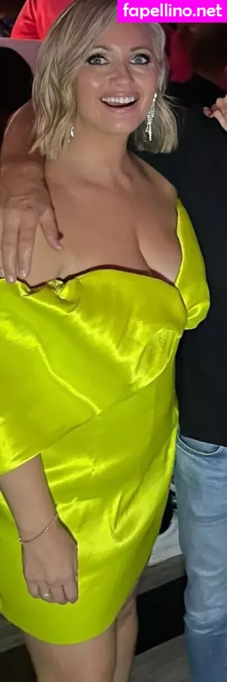Hayley Mcqueen OnlyFans Thumbnail #X4bM00TyY4
