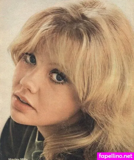 Hayley Mills OnlyFans Thumbnail #00ZRqSB4hD