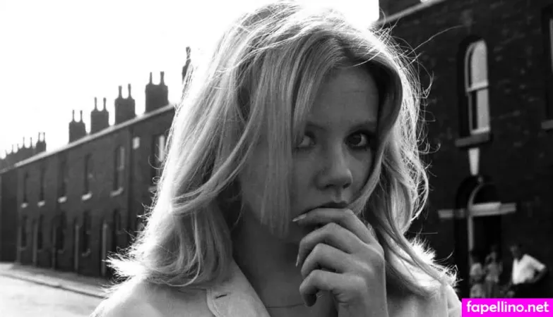 Hayley Mills OnlyFans Thumbnail #1ELRahRgUo