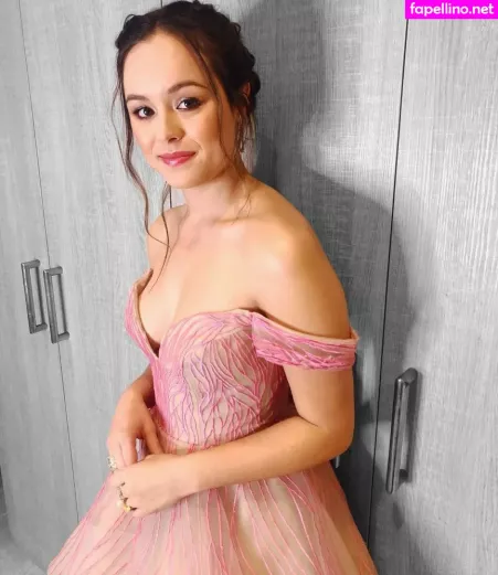 Hayley Orrantia OnlyFans Thumbnail #L63xO1ZUhX