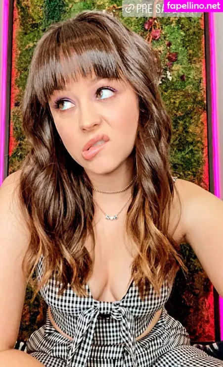 Hayley Orrantia OnlyFans Thumbnail #aW27hJhZq7