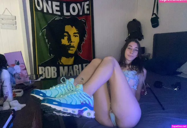 Hayleysyourtoyxx OnlyFans Thumbnail #iagxq4ltSc