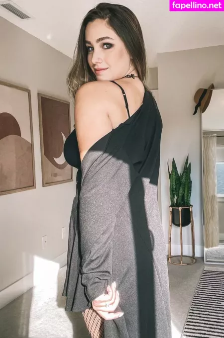 Haylinic OnlyFans Thumbnail #sYXCYaL722