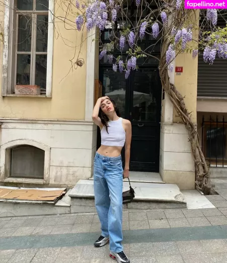 Hazar Erguclu OnlyFans Thumbnail #7A5i1r1UoY