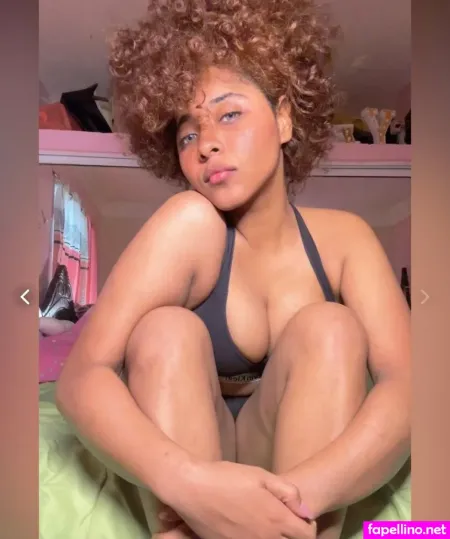 Hazel Dreamyyhazel OnlyFans Thumbnail #OYchCriAGw