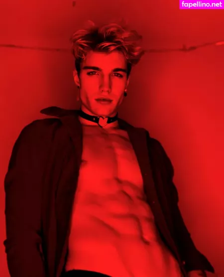 Hazel Hoffman OnlyFans Thumbnail #3bH8WXpQtb