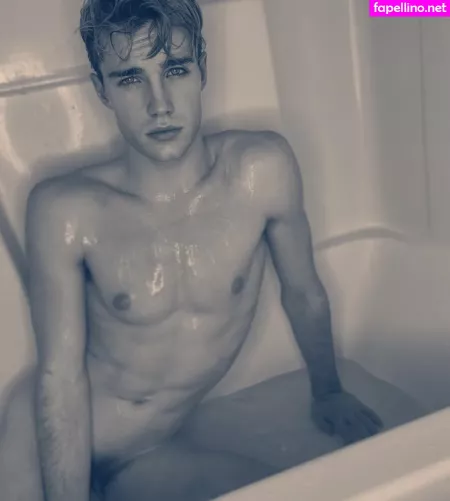 Hazel Hoffman OnlyFans Thumbnail #Qdi8SCKRCq