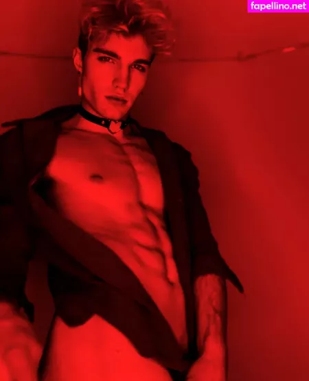 Hazel Hoffman OnlyFans Thumbnail #aJCehPNQTU