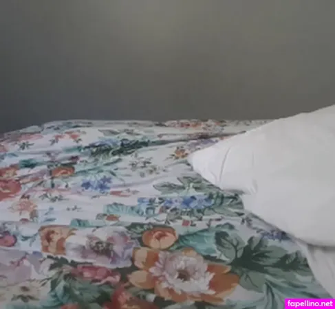 Hazel Simone OnlyFans Thumbnail #9CZ3q01dC8