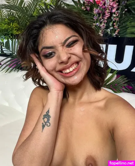 Hazelheartxxx OnlyFans Thumbnail #5yrkp52TjR