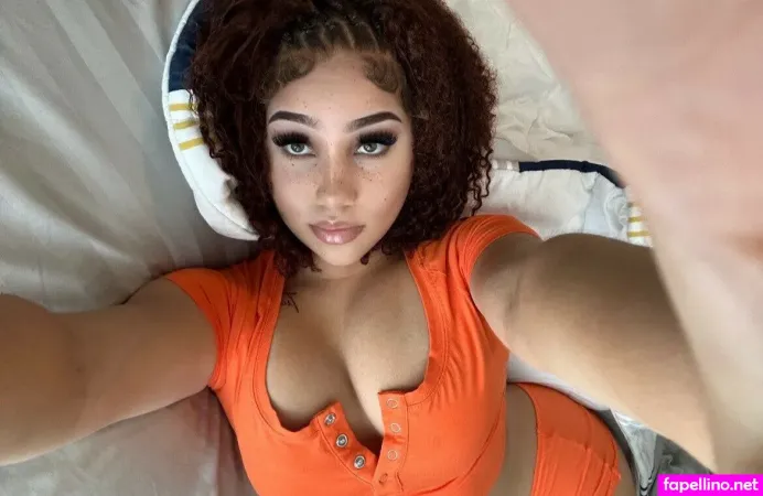 Hazelsent OnlyFans Thumbnail #SclaS0U0Vm