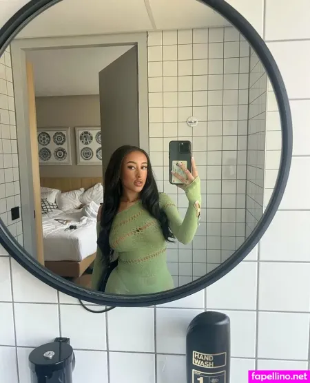 Hazelwebb OnlyFans Thumbnail #e5m7ONgYS9