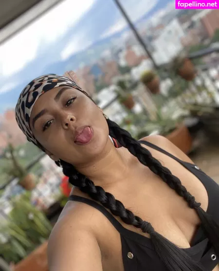 Hazelxfox OnlyFans Thumbnail #HyRFlgmbz3