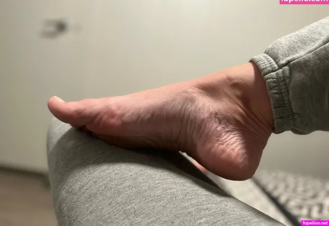 Hazesoles OnlyFans Thumbnail #7IM4R9pIYs
