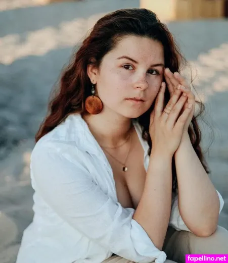 He Lena Of OnlyFans Thumbnail #odU40DwUvR