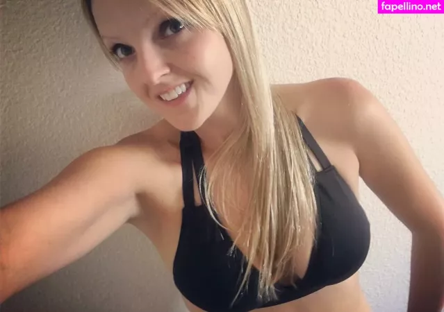 Healthyhappyfitandproud 3 OnlyFans Thumbnail #KMnf82CY4t