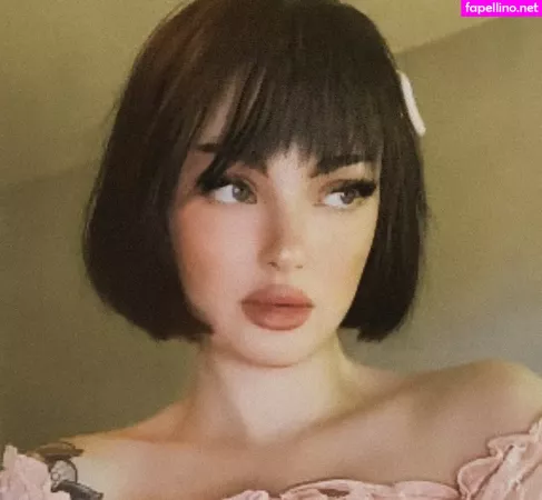 Heartpathetic OnlyFans Thumbnail #rUUKWvAbvX