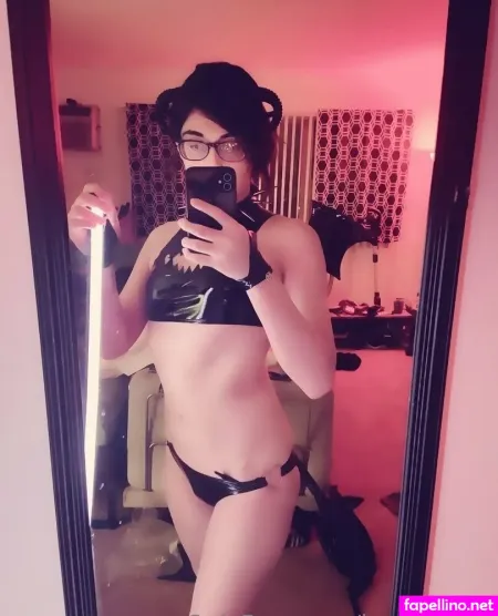 Heartpupils OnlyFans Thumbnail #vbzlebrpQz