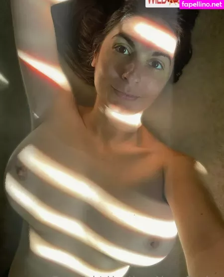 Heather Alyse Becker 1 OnlyFans Thumbnail #oW7ZtnYmnh