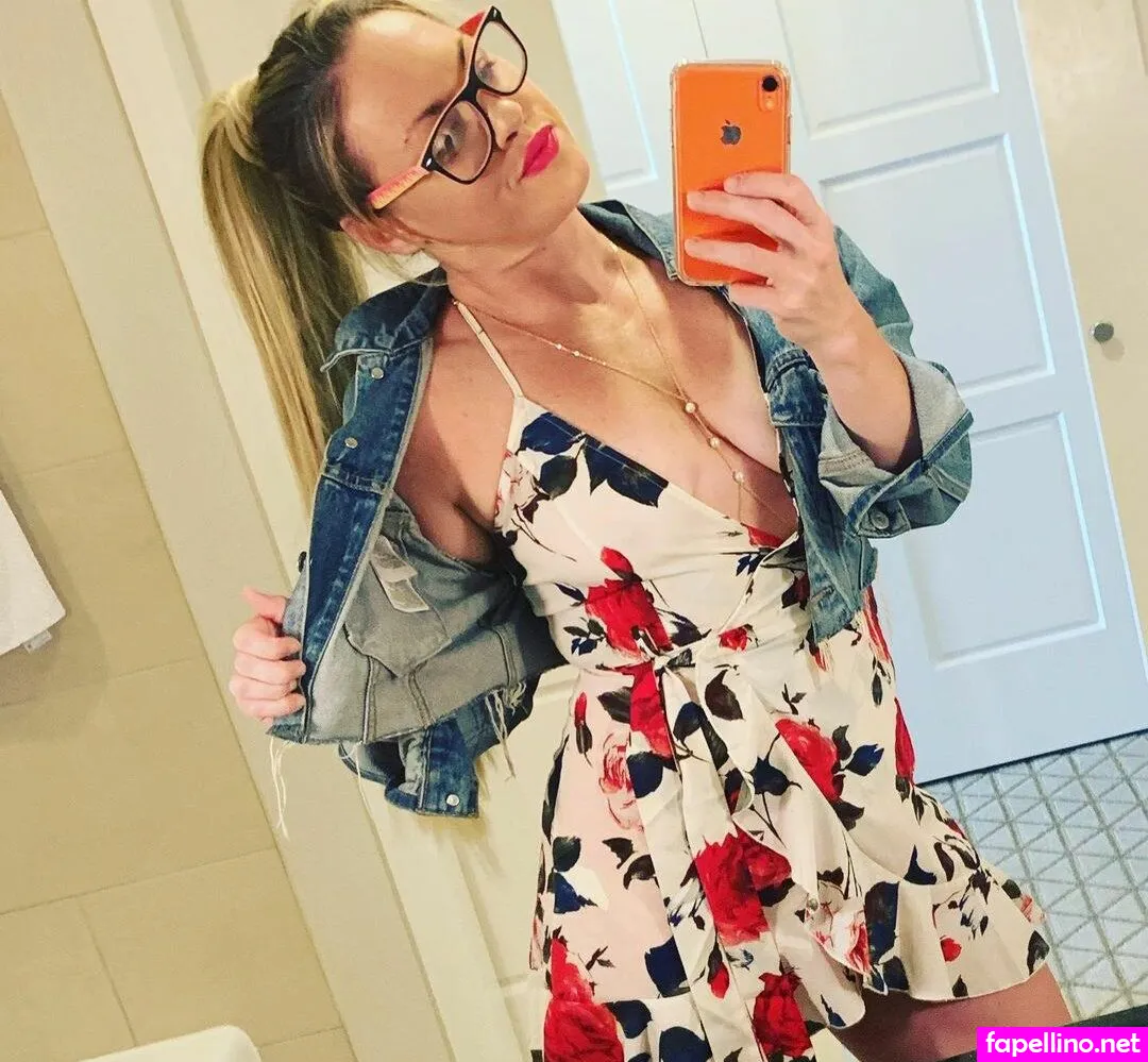 American Boxer, heathertheheat Nude Leaked OnlyFans Photo #3CJAhnjZyG