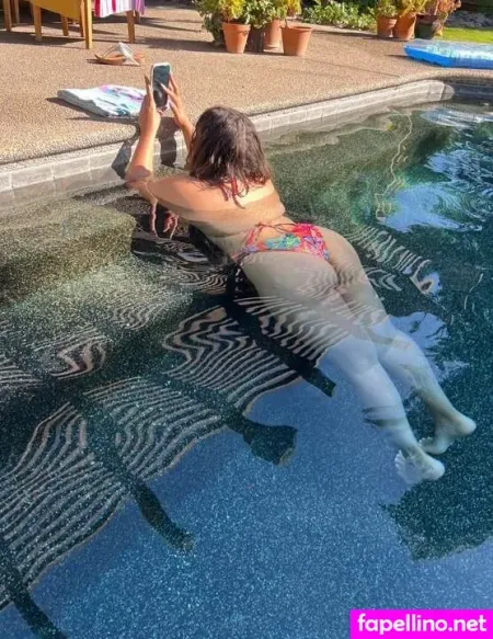 Heather Hicks OnlyFans Thumbnail #6FkDwmy2zK