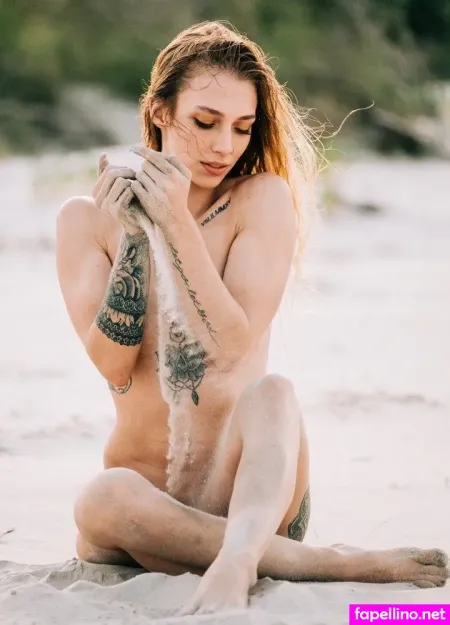 Heather Lavendre OnlyFans Thumbnail #O616RnLVnH