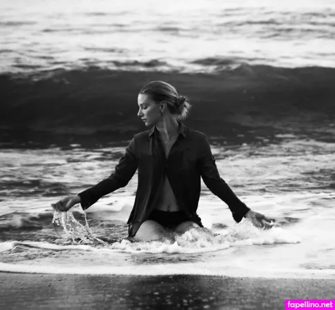 Heather Morris OnlyFans Thumbnail #6b3pri3hZm