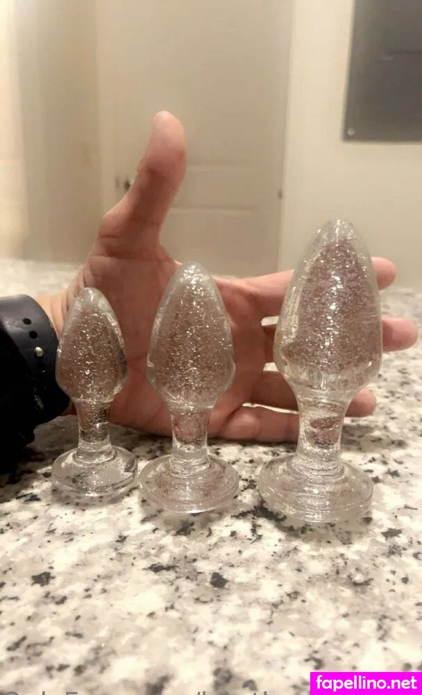 heatherannelomax, heatherleavemealone Nude Leaked OnlyFans Photo #66hxO24m26