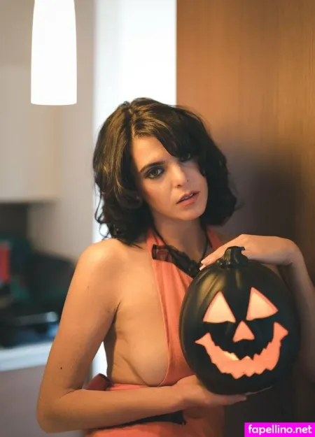 Heathermoni 3 OnlyFans Thumbnail #BqiUEcm97H