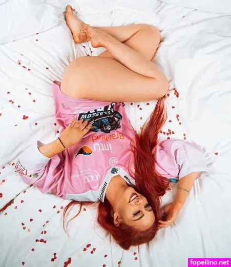 Heathershenanigans OnlyFans Thumbnail #7gxBgzeIf6