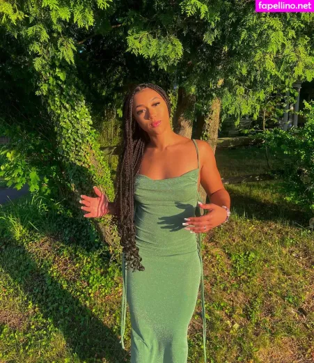Heaven Collins OnlyFans Thumbnail #jGRIwopx2N