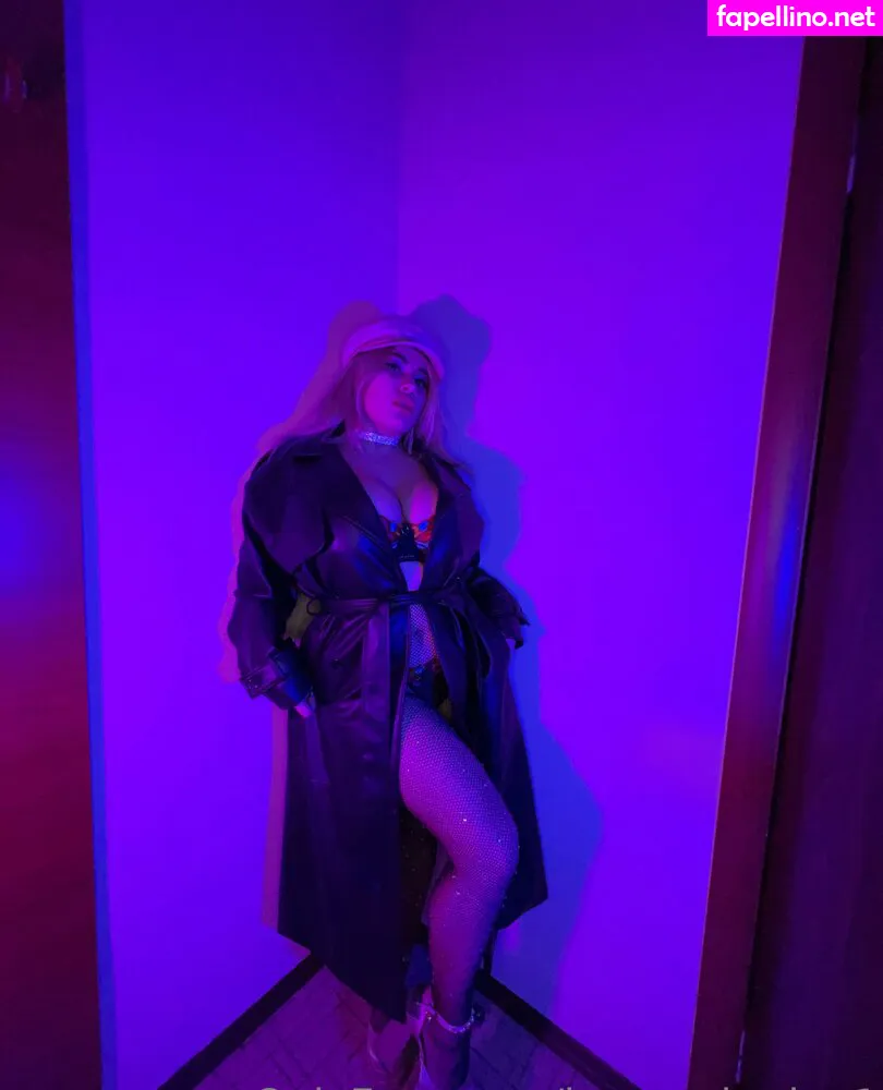 AlpineGold, heavenkarina1, heavenmia1 Nude Leaked OnlyFans Photo #23OflUWZX1