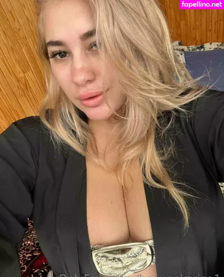 Heavenkarina1 OnlyFans Thumbnail #9mMBCMJsEa