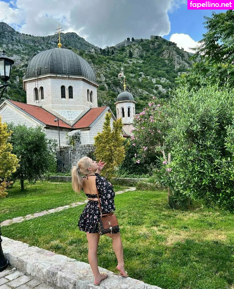 AlpineGold, heavenkarina1, heavenmia1 Nude Leaked OnlyFans Photo #Tw0ox5VKmK