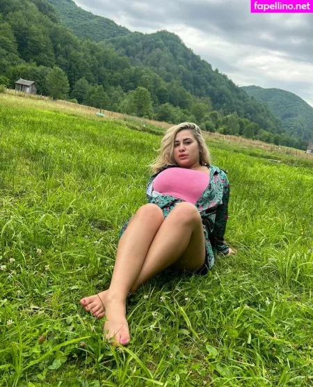 Heavenkarina1 OnlyFans Thumbnail #wGgPdkvOTy