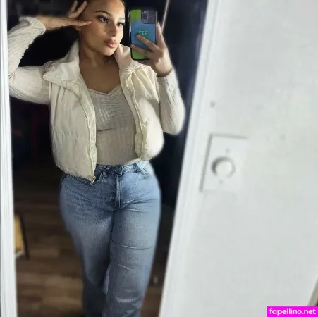 Heavenly Andrade OnlyFans Thumbnail #kDrY4qLoXb