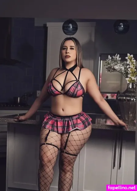 Heavenly Hazel OnlyFans Thumbnail #B5wVDuX8AZ