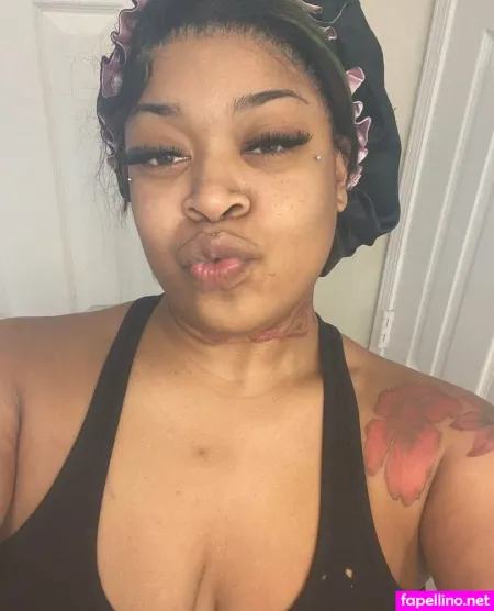 Heavenly143 OnlyFans Thumbnail #SjYUA0IECM