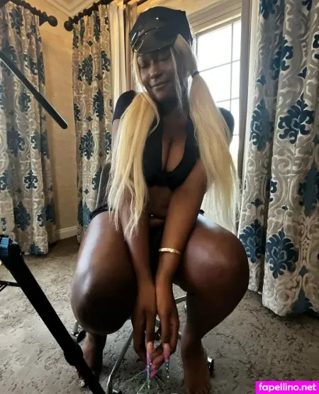 Heavensanjizzls OnlyFans Thumbnail #HmVVytMKG8