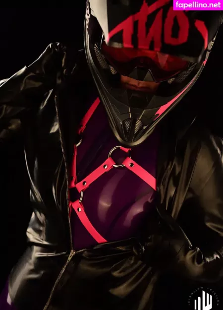 Heavyrubberette Free OnlyFans Thumbnail #zr6goB4awU