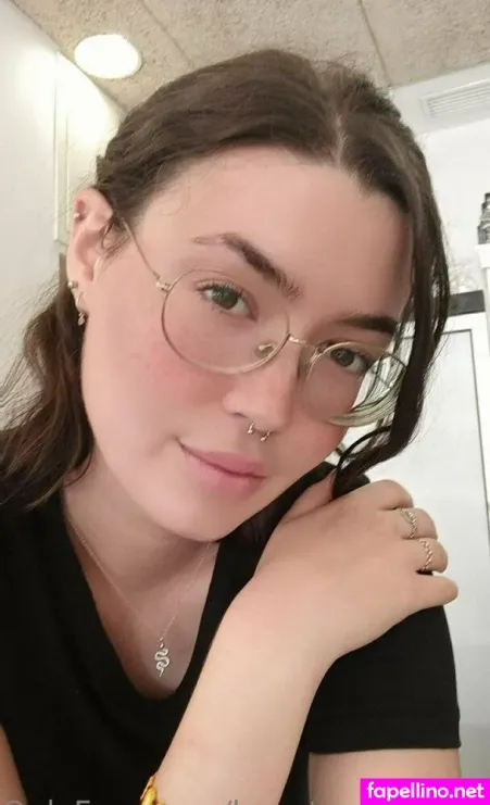 Hecatewhitewitchfree OnlyFans Thumbnail #X5E9GOlTSP