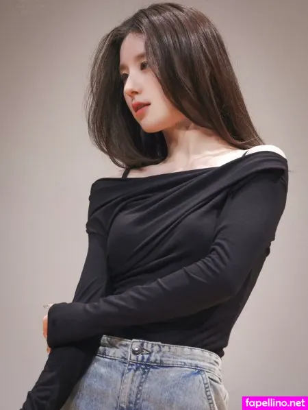 Heejin OnlyFans Thumbnail #8yBDr60NQf
