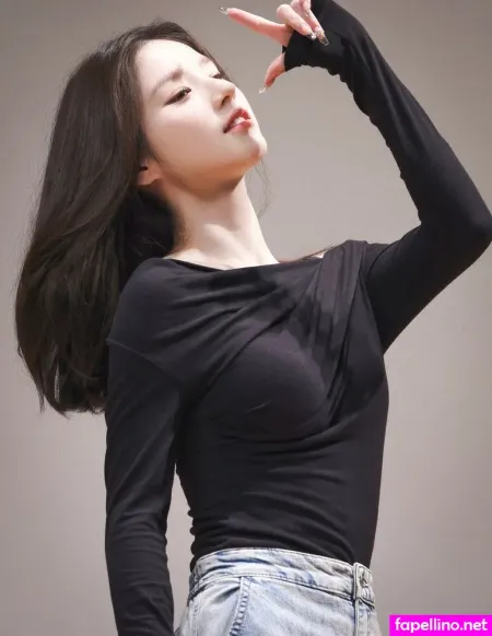 Heejin OnlyFans Thumbnail #qn5QBuSC7r